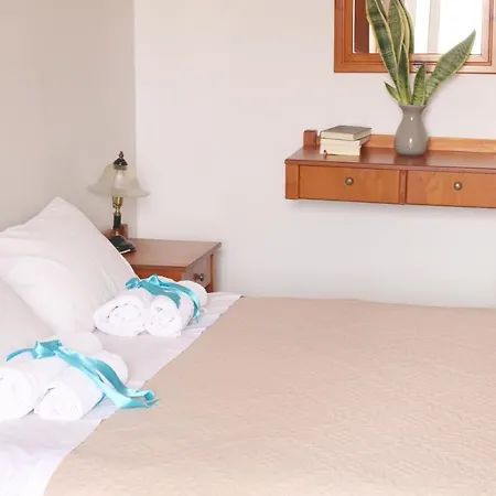 Ostria Apartment Paleochora