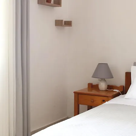 Ostria Apartment Paleochora